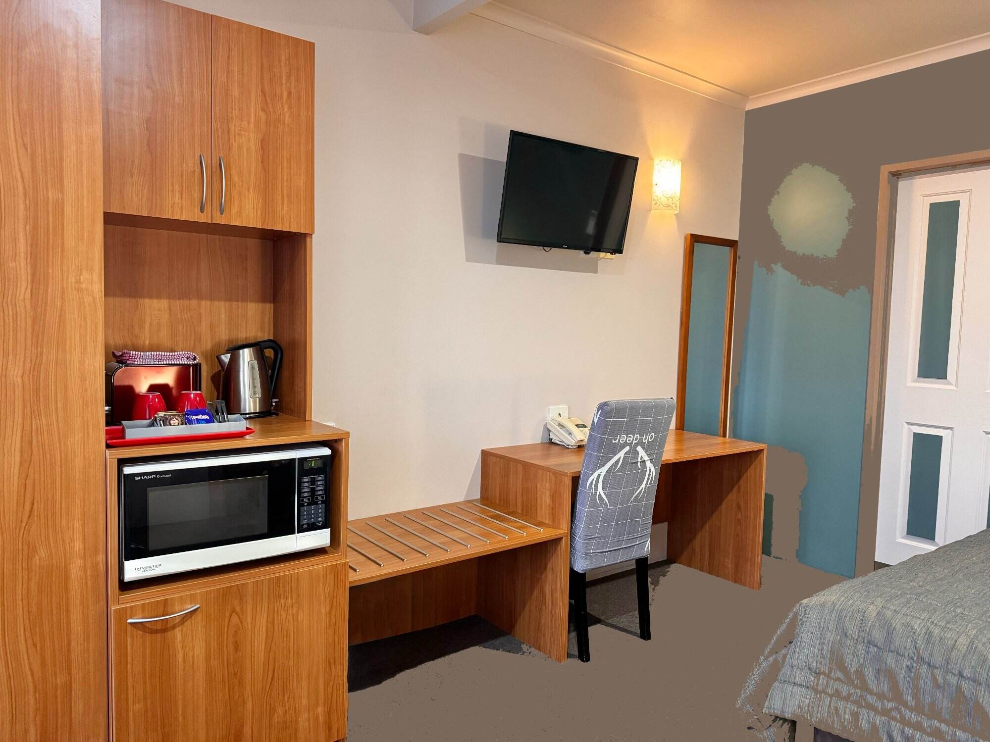 Deluxe Queen Room